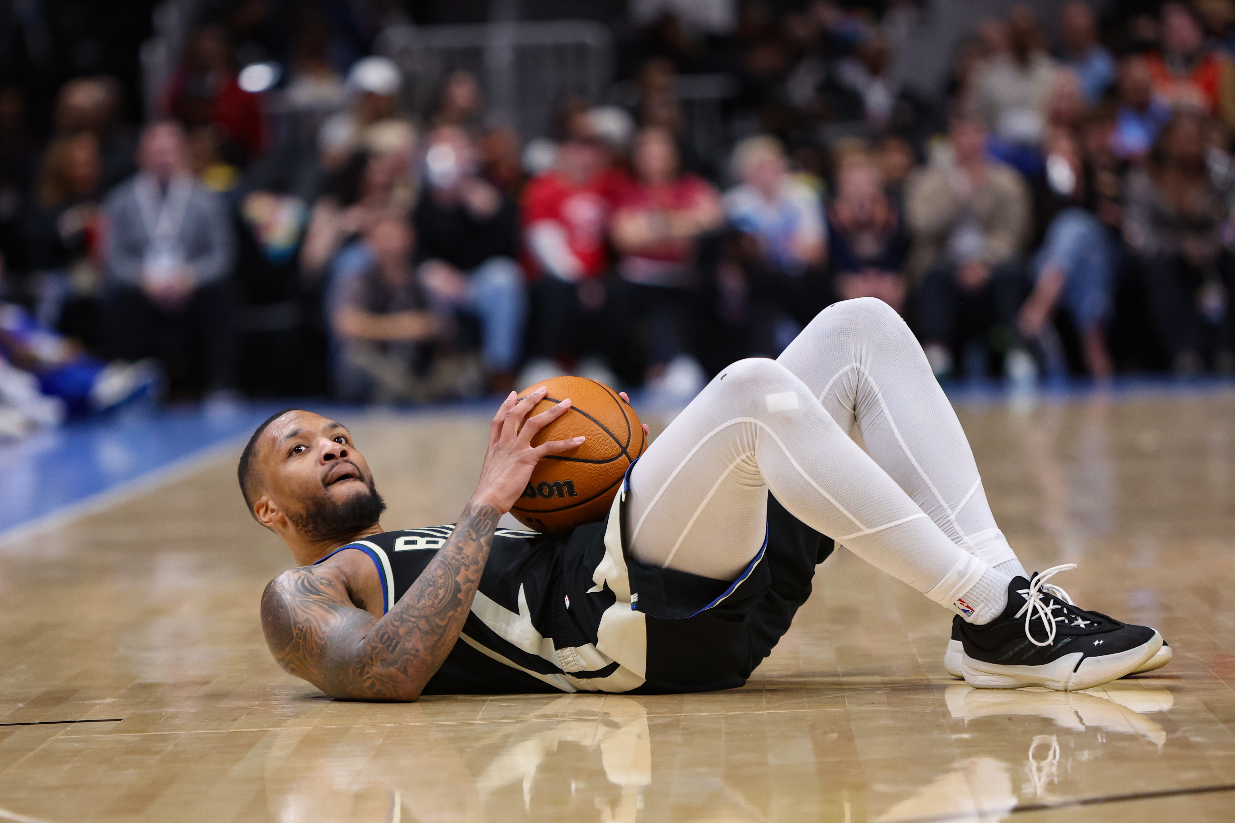 乔治：火箭很适合利拉德 他们有足够的防守资源围绕利拉德